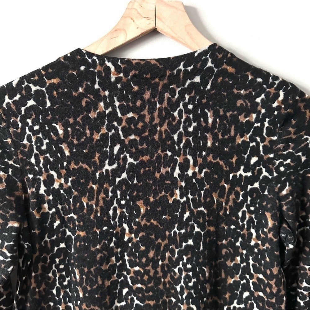 Talbots Women's Size M Petite Animal Print Merino Wool Sweater Leopard Cheetah - Picture 7 of 9